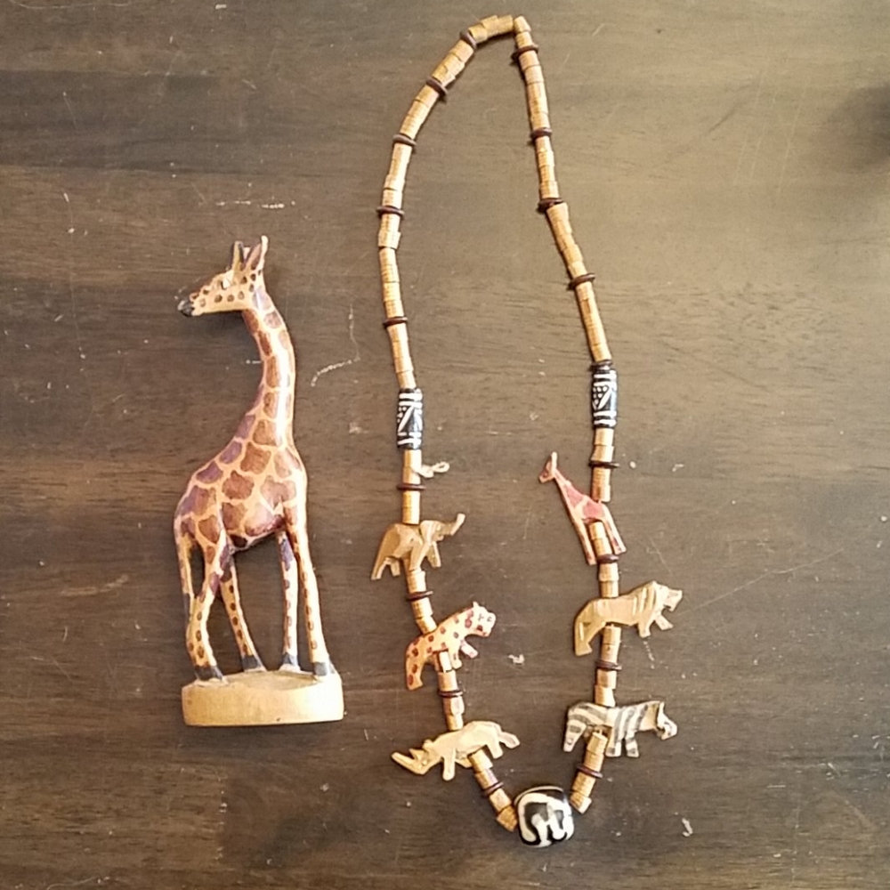 African Necklace & Giraffe